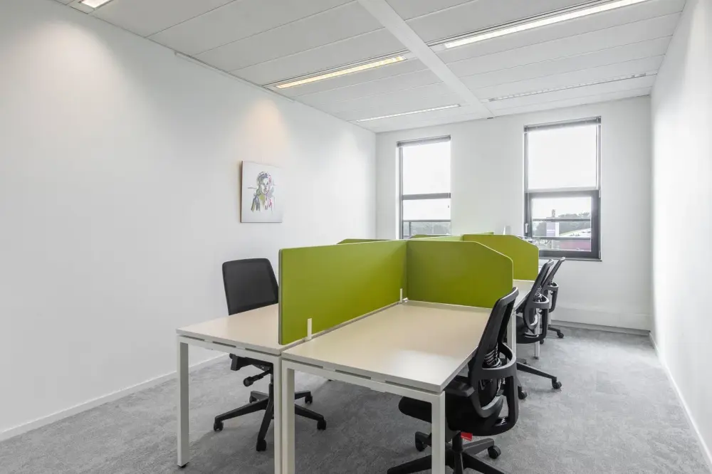 Coworking day pass — HQ Taichung, UR Studio