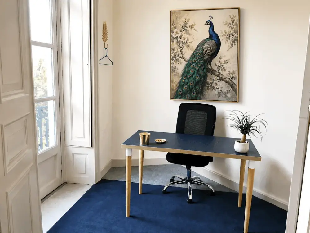 Bureau individuel — Le Paon