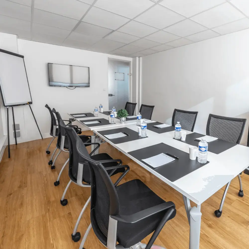 Salle de réunion 18m2 — Centre Atlas