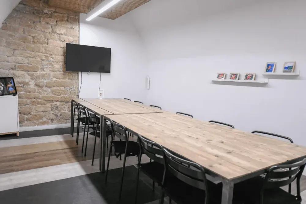 Salle Niki — MyCowork Beaubourg